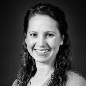 Dr. Lindsay Bragg